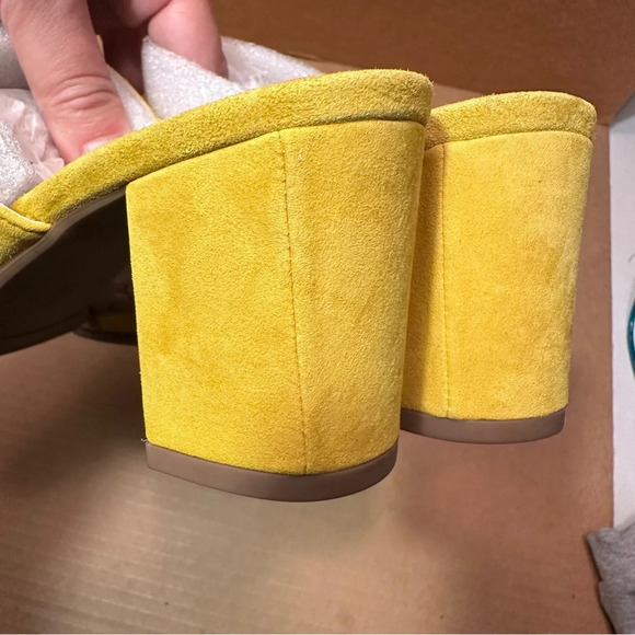 Footnotes Milos block heel sandals in bright yellow. Size 7. New in box. - Picture 7 of 14